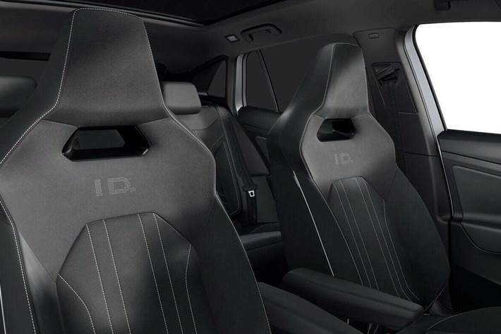 Sølv VW ID.4 fra 2026