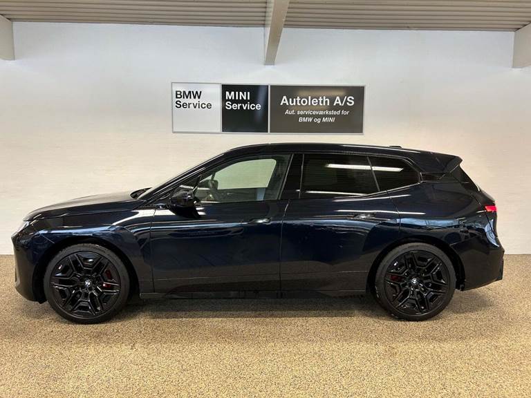 BMW iX xDrive45 Fully Charged