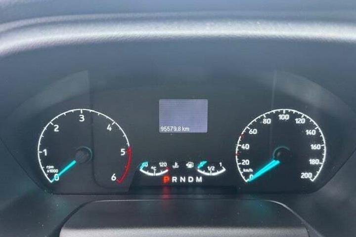 undefined Ford Transit Custom 270 L1 fra 2018 set indefra