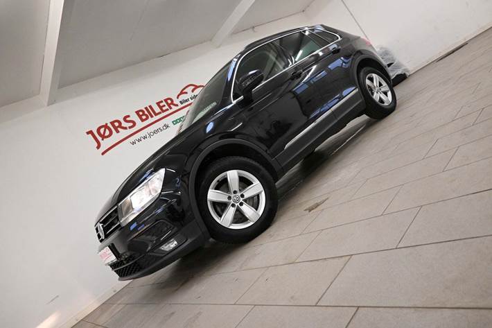 Sort VW Tiguan fra 2020