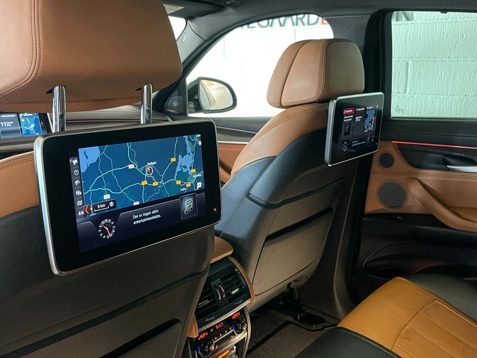 Hvid BMW X6 fra 2018