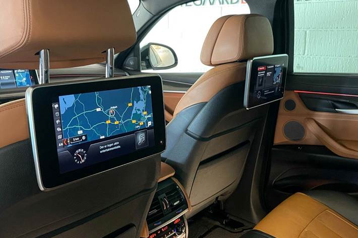 Hvid BMW X6 fra 2018