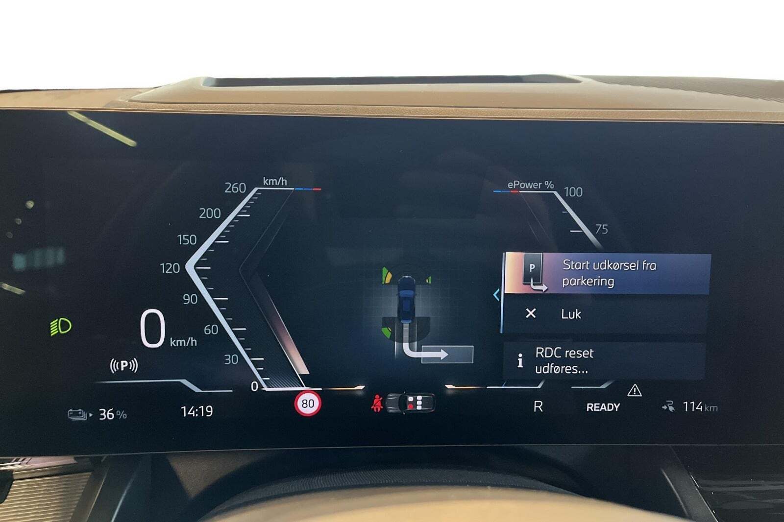 Sort BMW i5 fra 2025