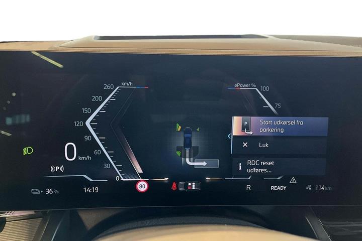 Sort BMW i5 fra 2025