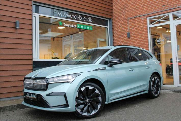 Grøn Skoda Enyaq fra 2023