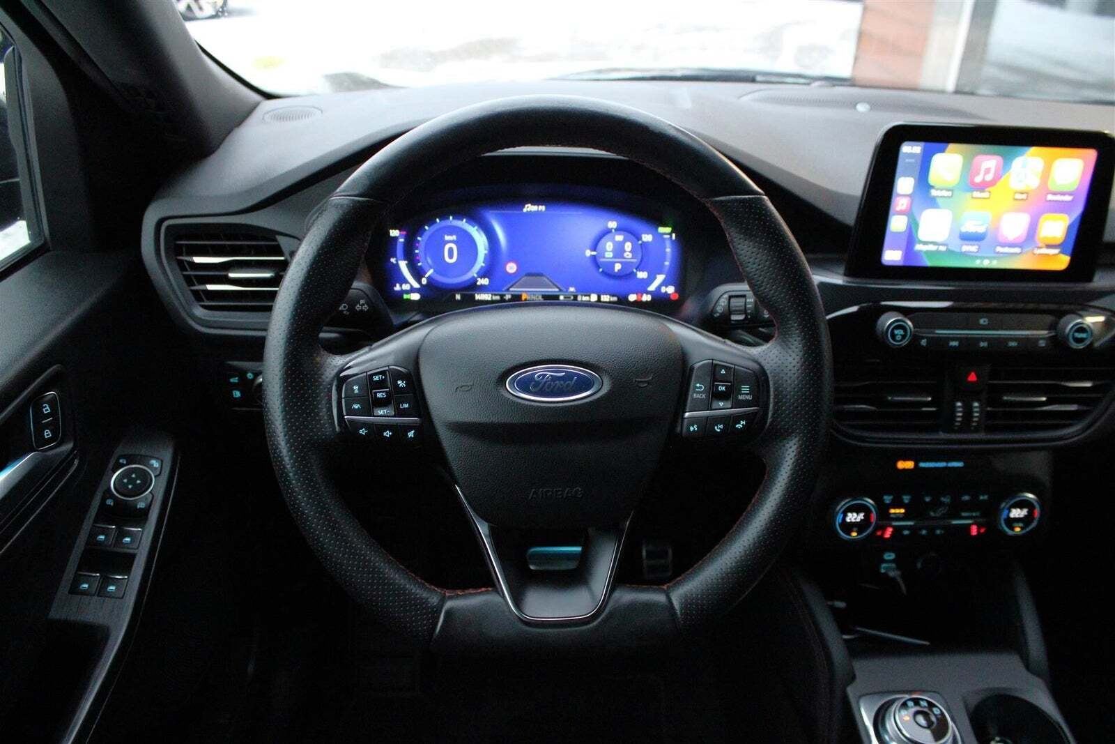 Ford Kuga 2,5 PHEV ST-Line X CVT