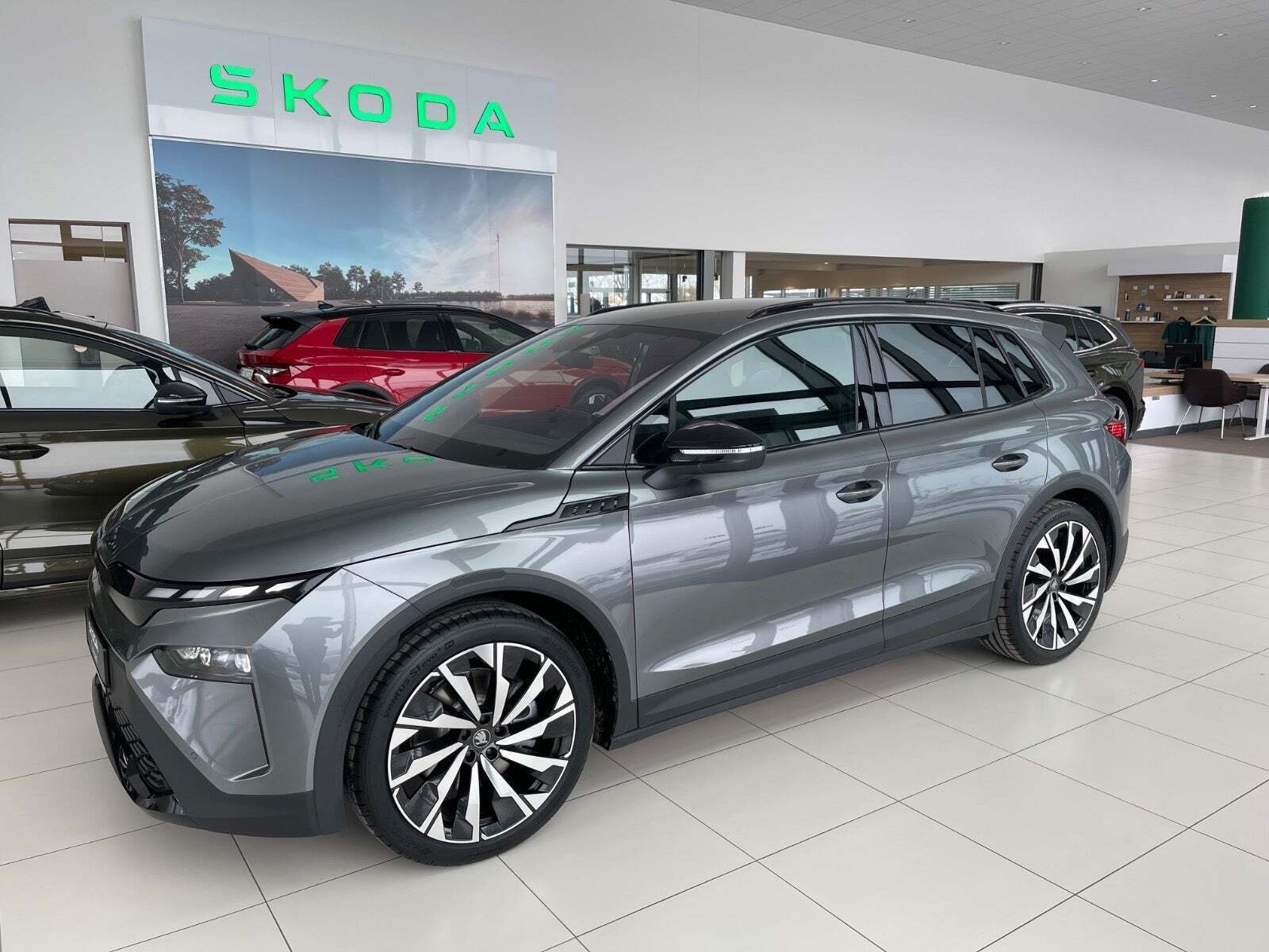Grå Skoda Elroq fra 2026