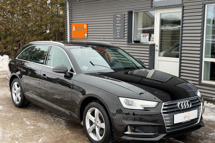 Sort Audi A4 fra 2019 set udefra