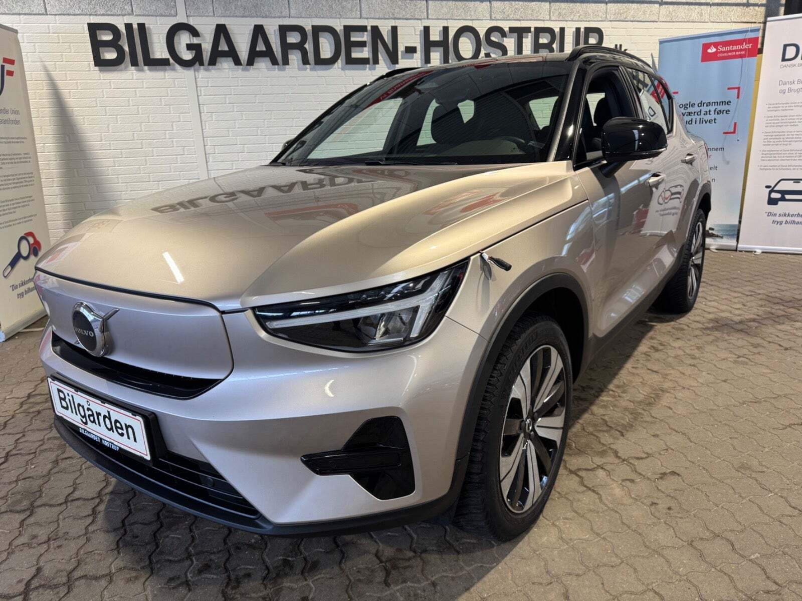Volvo XC40 ReCharge Start
