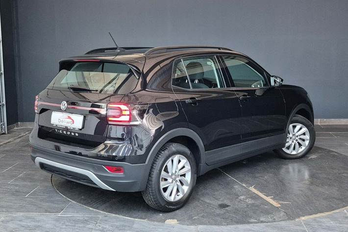 Sort VW T-Cross fra 2019