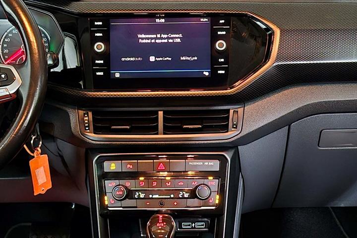 Sort VW T-Cross fra 2019