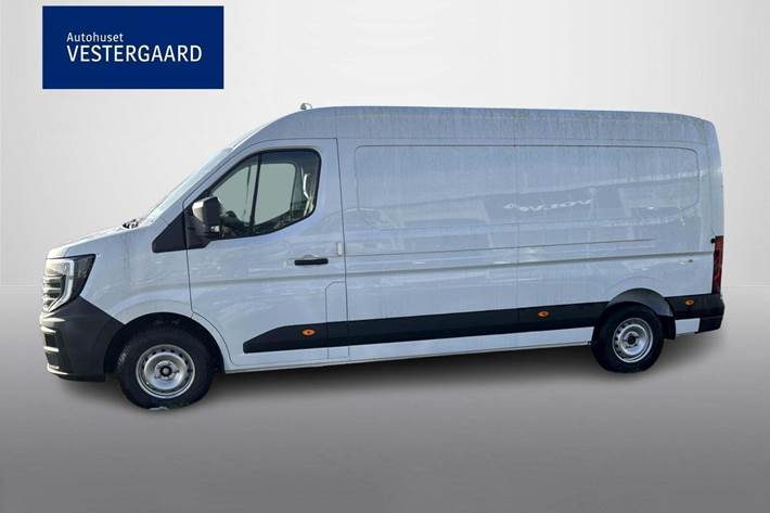 Hvid Nissan Interstar fra 2025