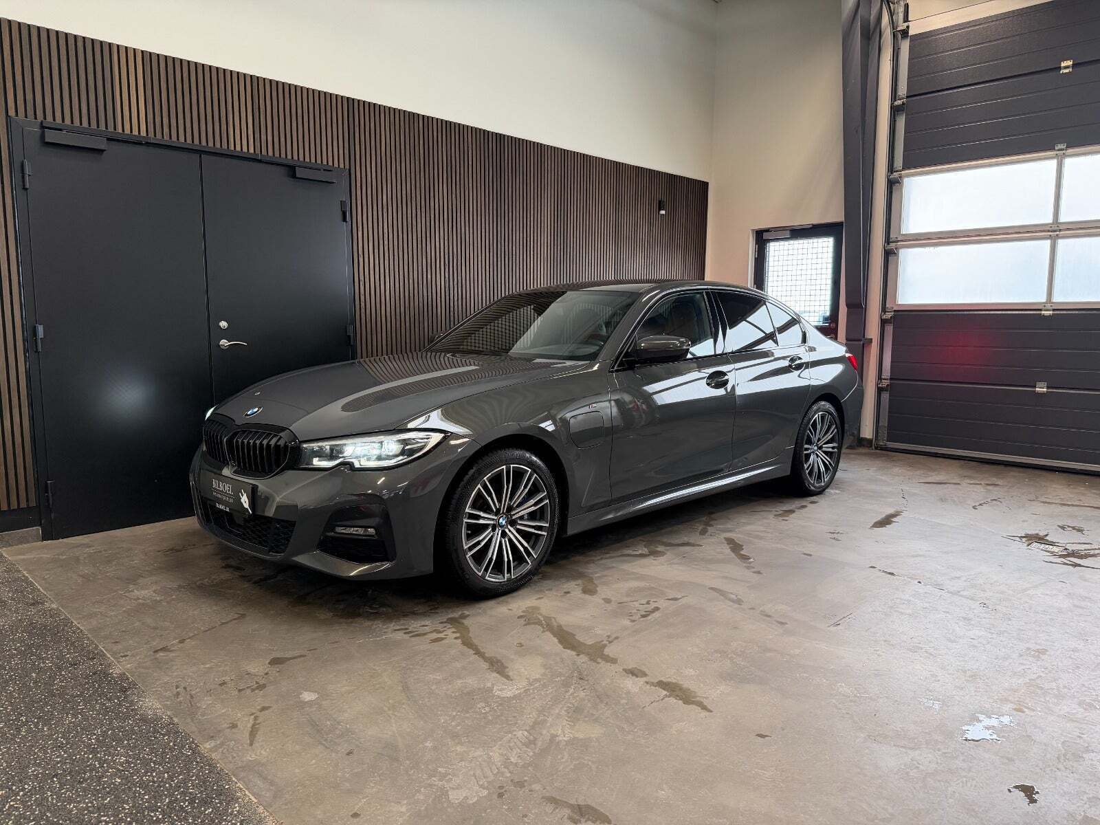 BMW 330e 2,0 M-Sport aut.