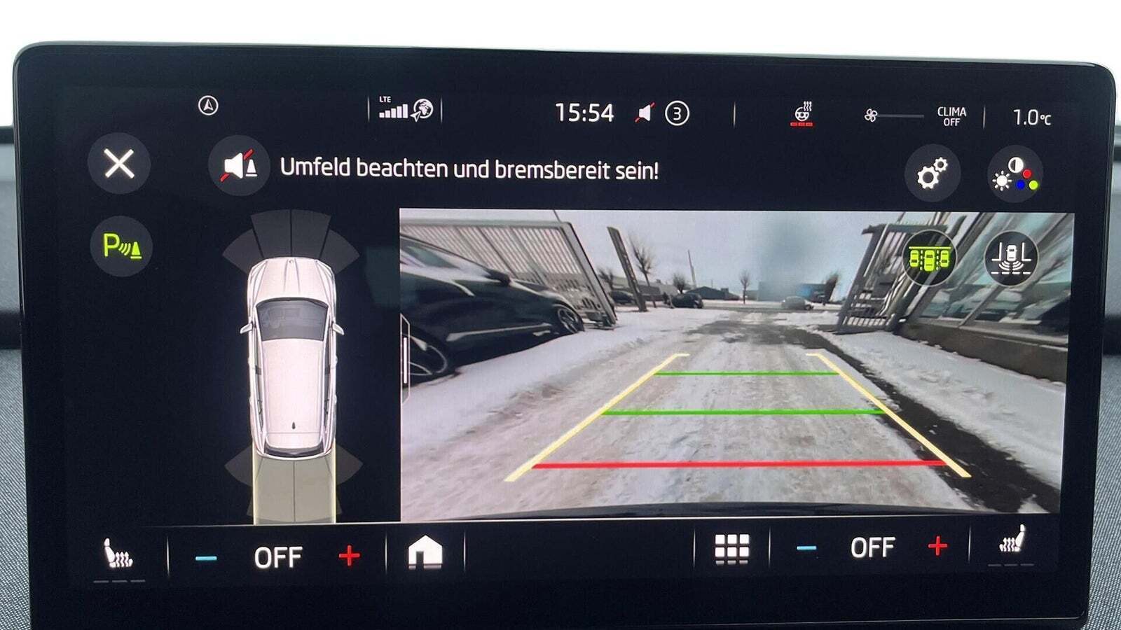 Sort Skoda Enyaq fra 2024