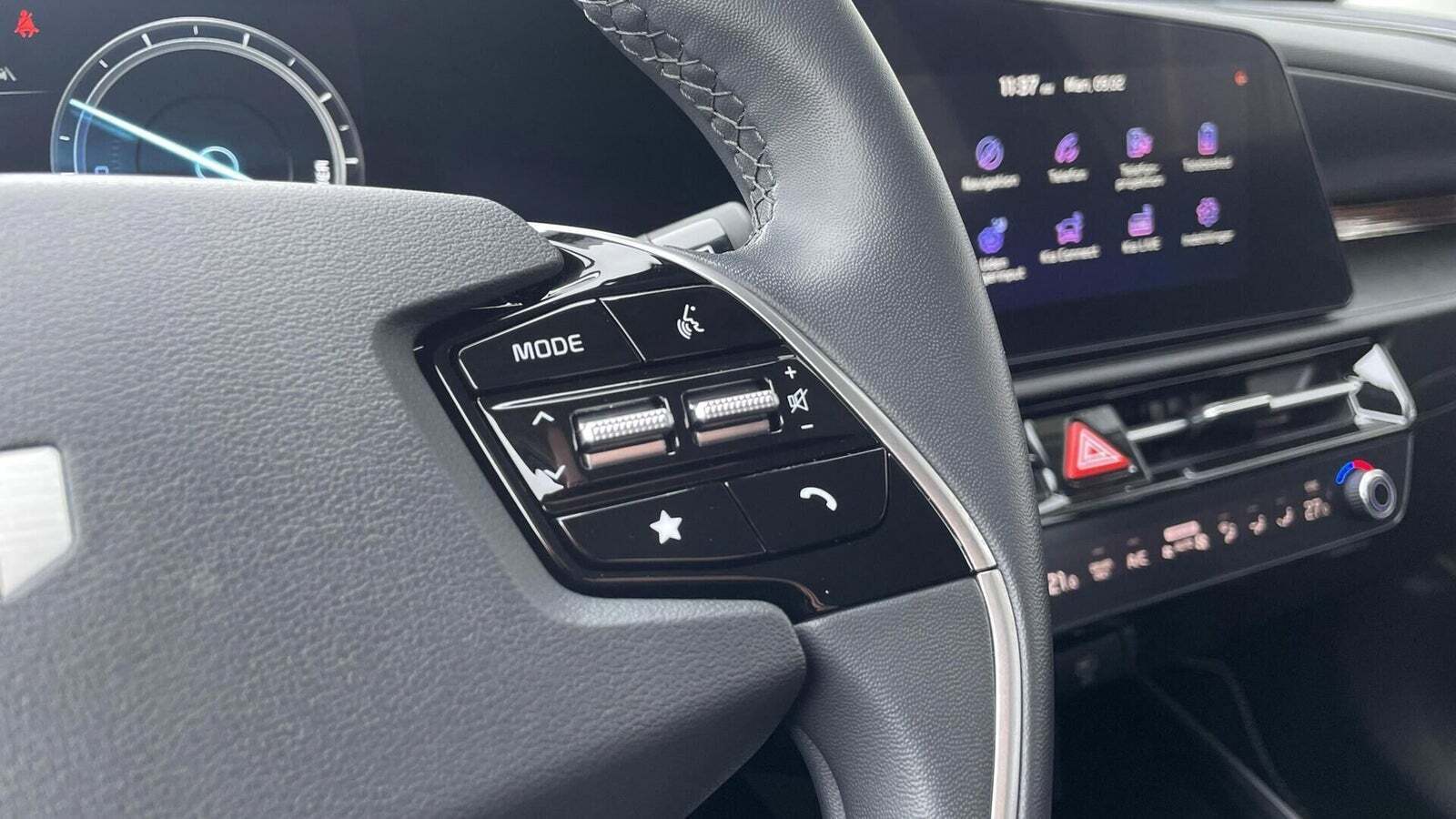 Hvid Kia Niro fra 2023