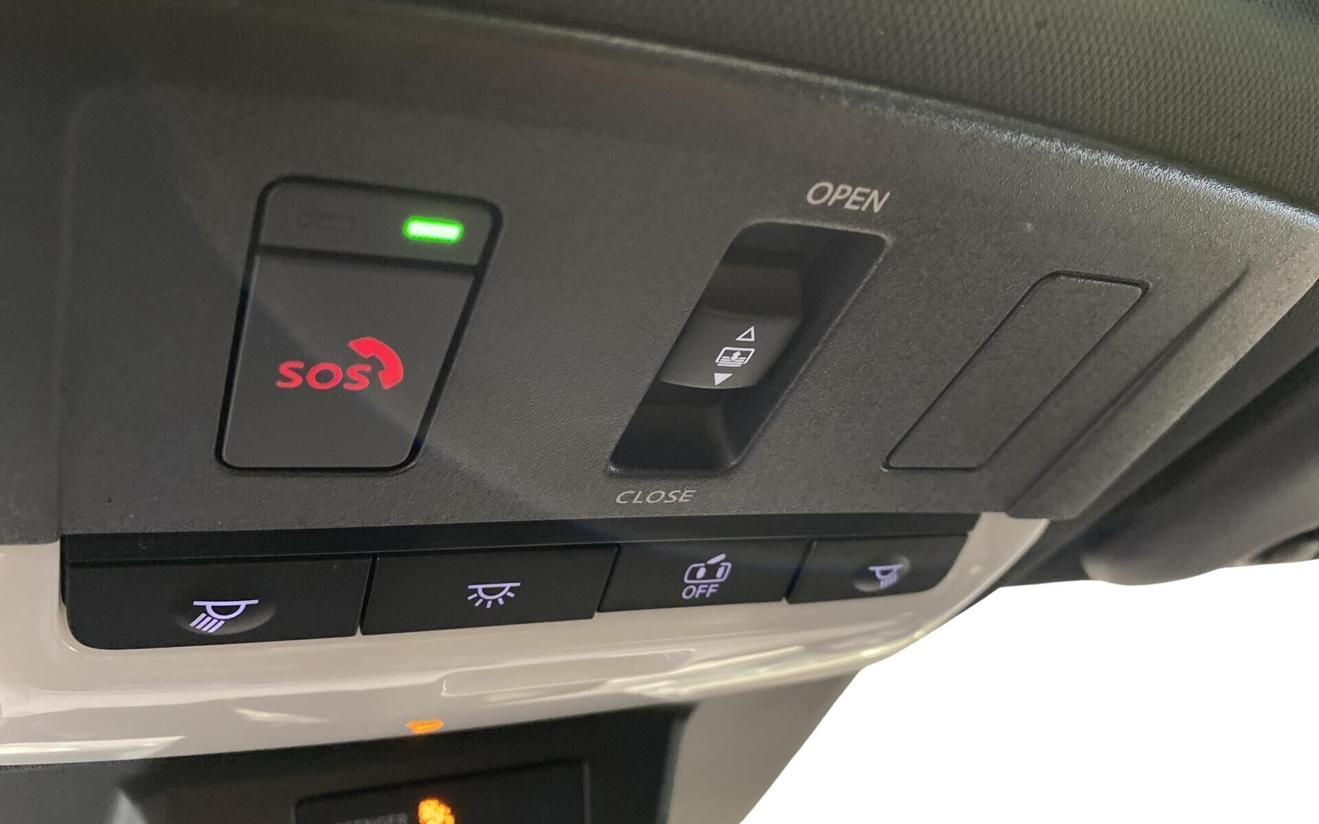 Hvid Nissan Qashqai fra 2021