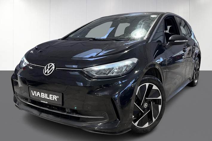 Sort VW ID.3 fra 2023 set udefra