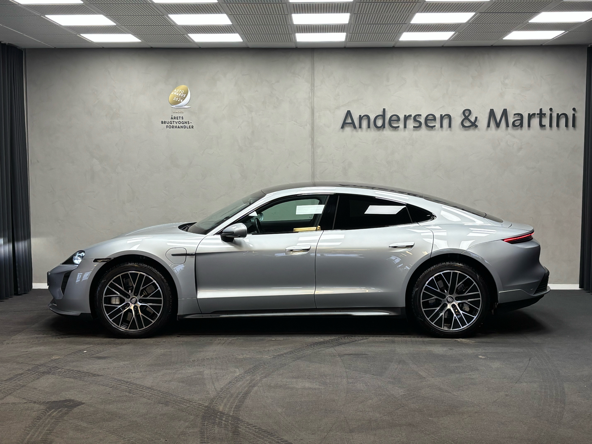 Porsche Taycan Turbo EL 4x4 625HK 4d Aut.