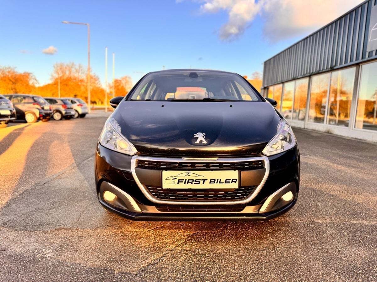 Peugeot 208 1,2 PureTech 82 Allure Sky