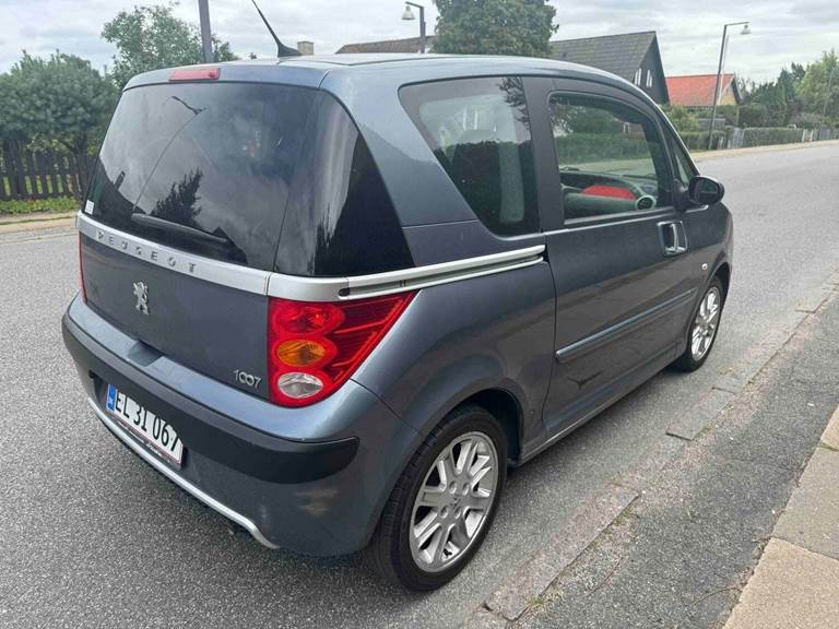 Peugeot 1007 1,6 Sporty 2-tr.