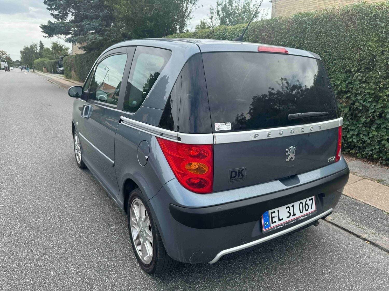Peugeot 1007 1,6 Sporty 2-tr.