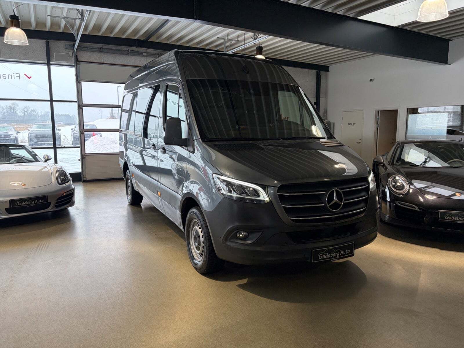 Mercedes Sprinter 319 3,0 CDi A2 Kassevogn aut. RWD