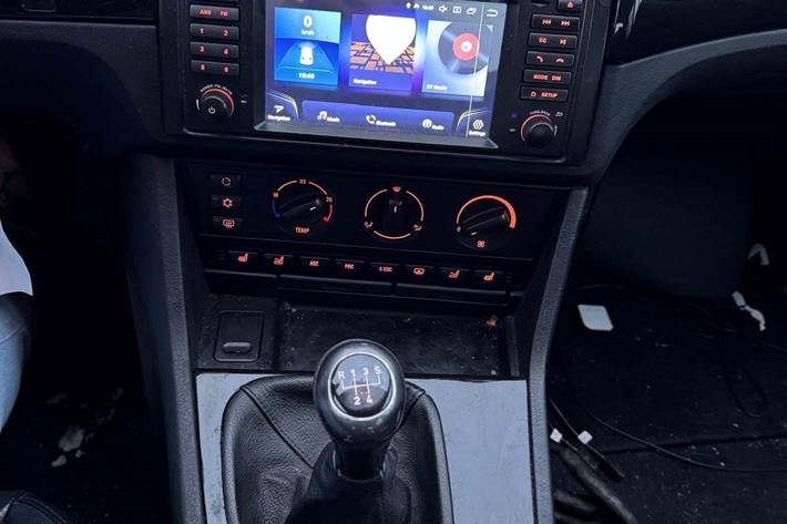 undefined BMW 523i fra 1998