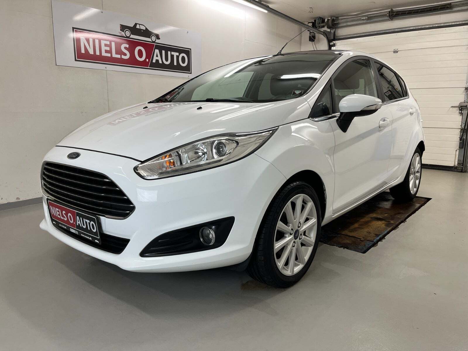 Ford Fiesta 1,0 SCTi 100 Titanium