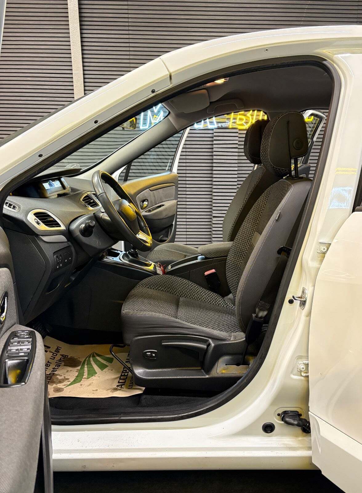 Renault Grand Scenic III 1,6 dCi 130 Expression 7prs