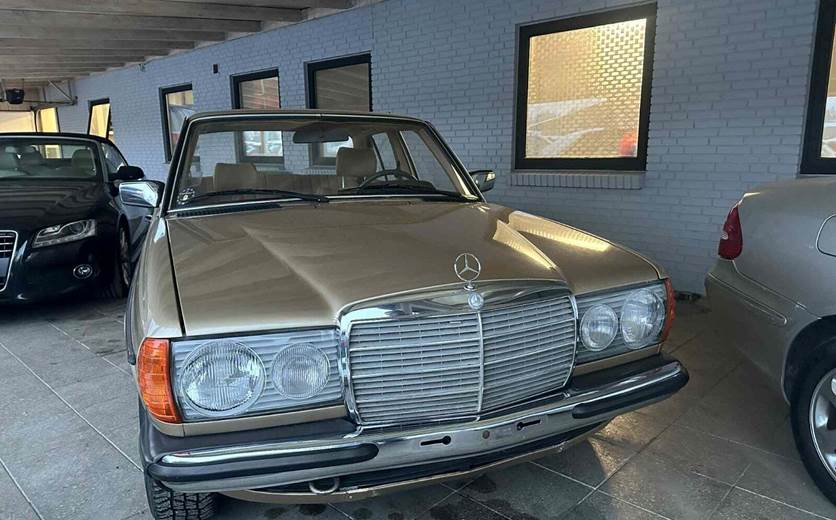 Mercedes 230 E 2,3