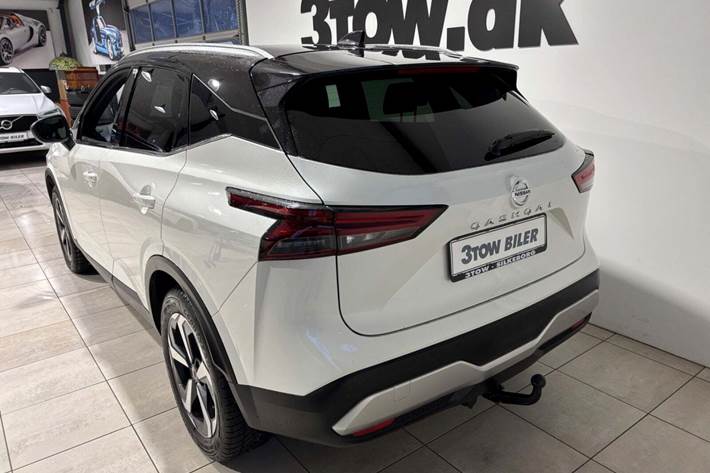 Hvid Nissan Qashqai fra 2021