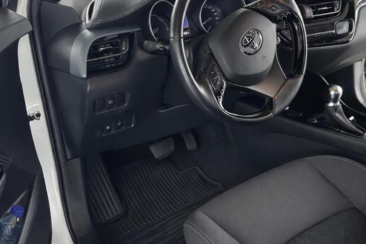 Hvid Toyota Toyota fra 2020