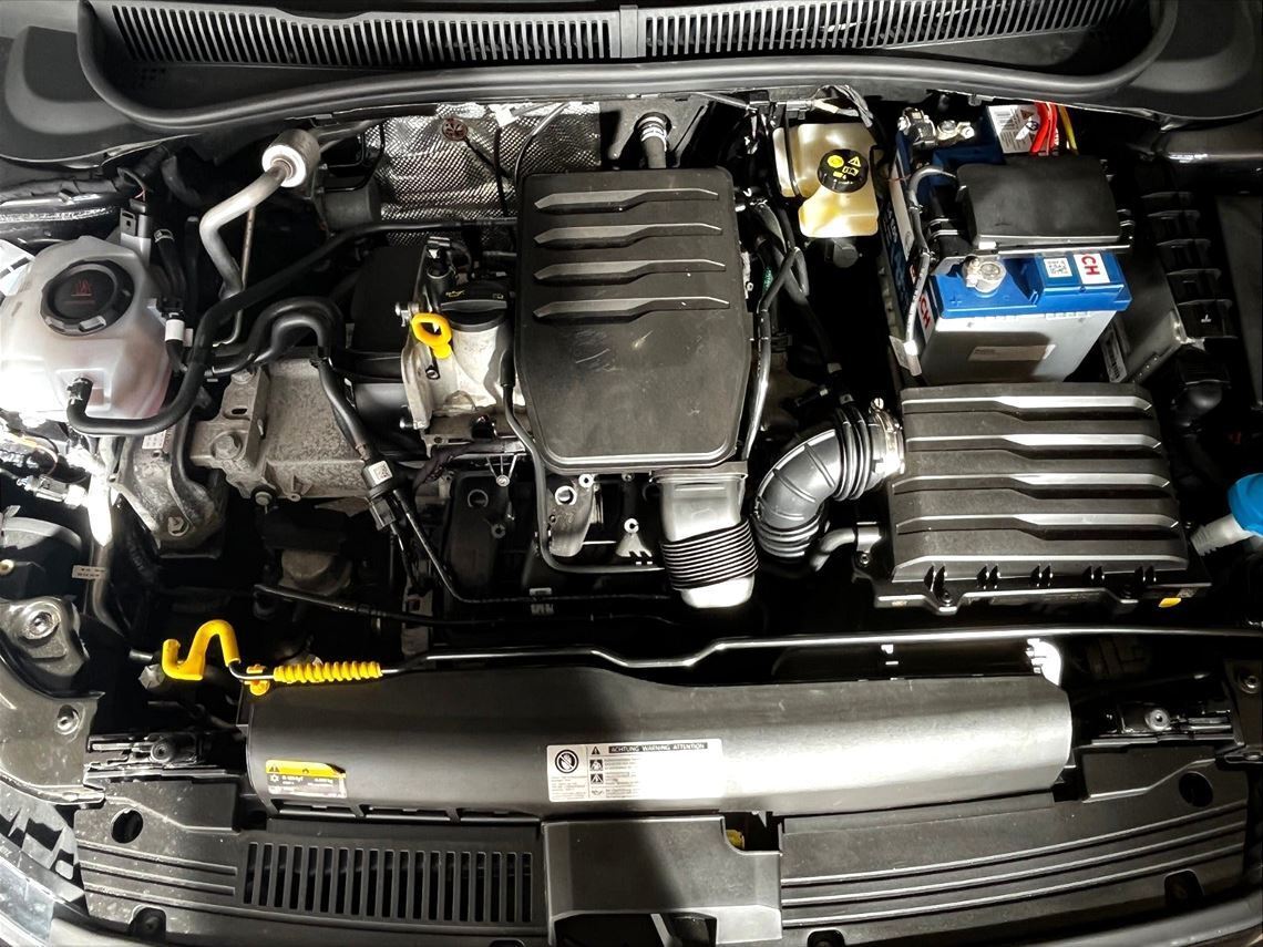 Sort VW Polo fra 2019