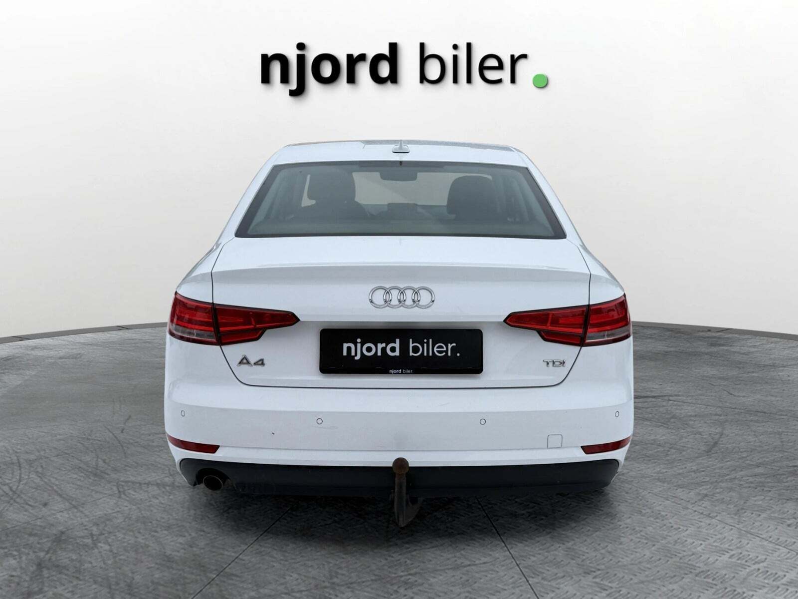 Audi A4 2,0 TDi 150 S-tr.