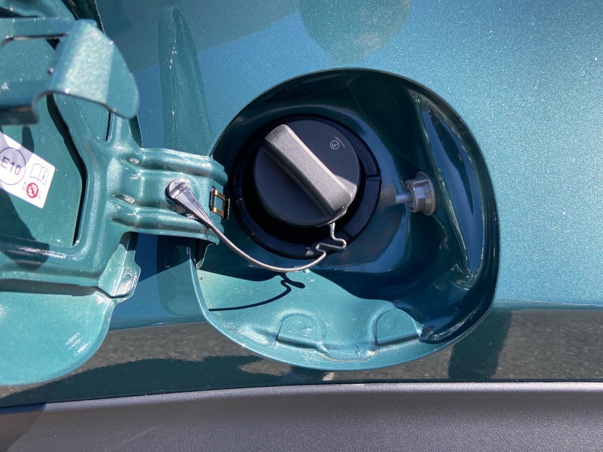 Grøn Toyota Yaris Cross fra 2025