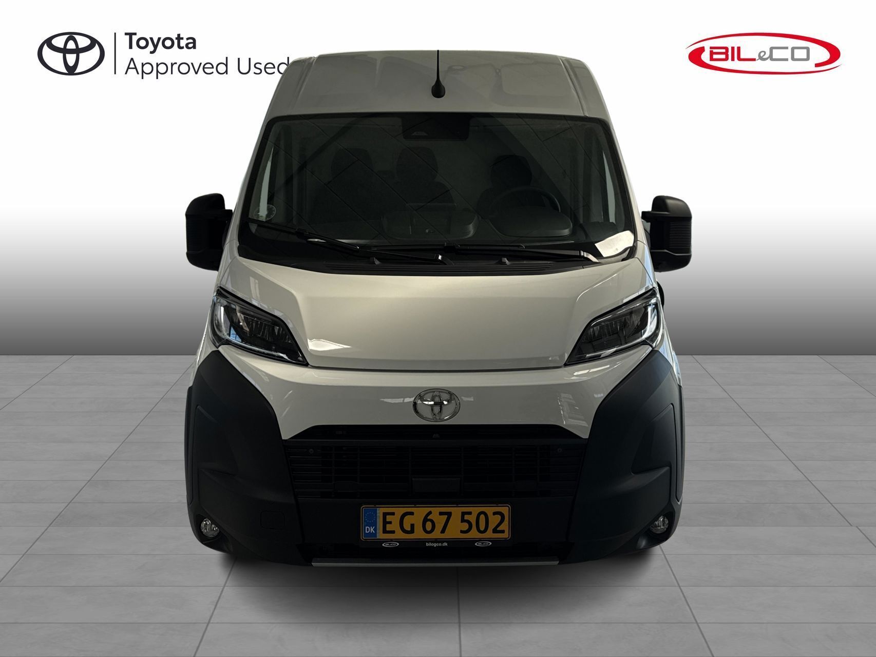 Toyota Proace Max 2.2D 140hk Medium/To skydedøre m. højt tag aut.gear Comfort Master