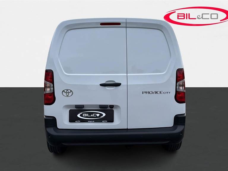 Toyota ProAce City 1,5 Medium D Comfort Master 102HK Van