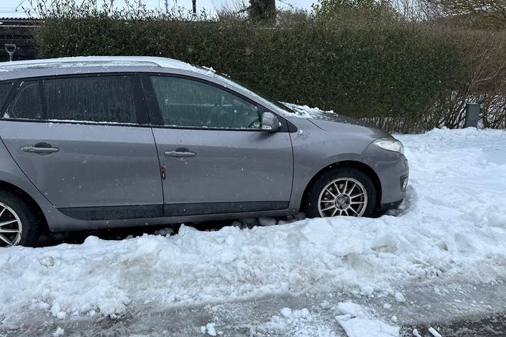 Grå Renault Mégane fra 2012