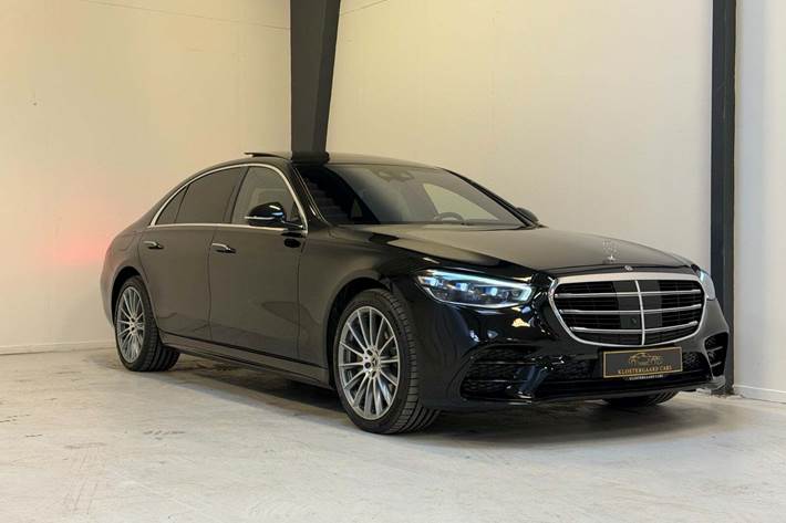 Sort Mercedes S580 e fra 2022
