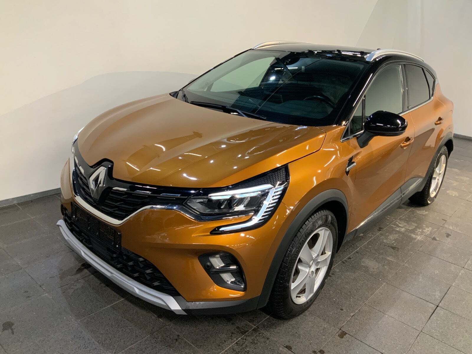 Renault Captur 1,6 E-Tech Intens