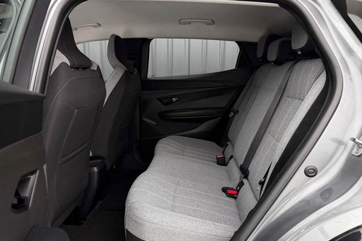 Grå Renault Megane E-Tech fra 2023