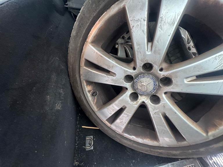 Mercedes E220 2,2 CDi Avantgarde stc. aut.