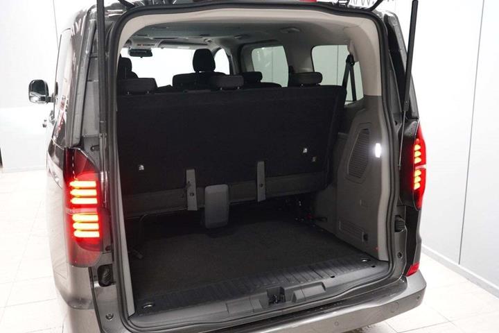 Grå VW e-Caravelle fra 2025