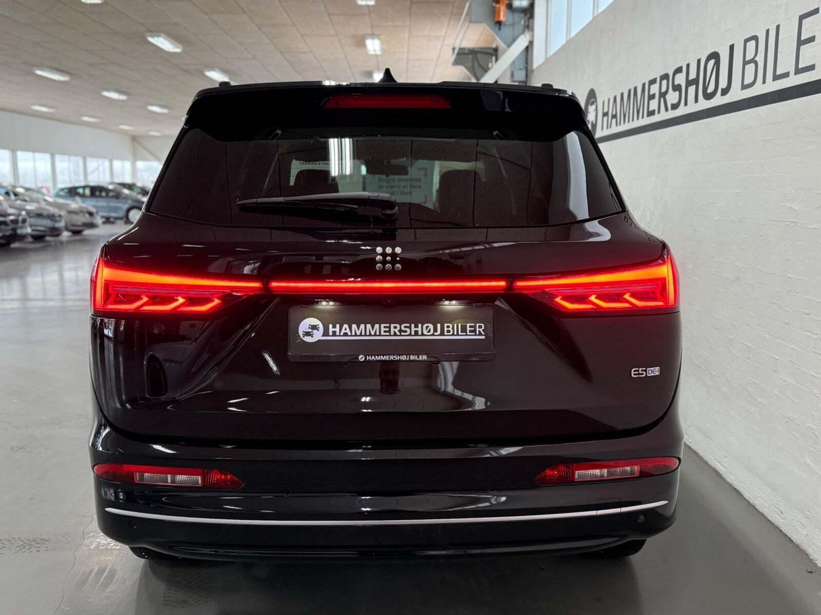 Navor E5 1,5 PHEV Rock