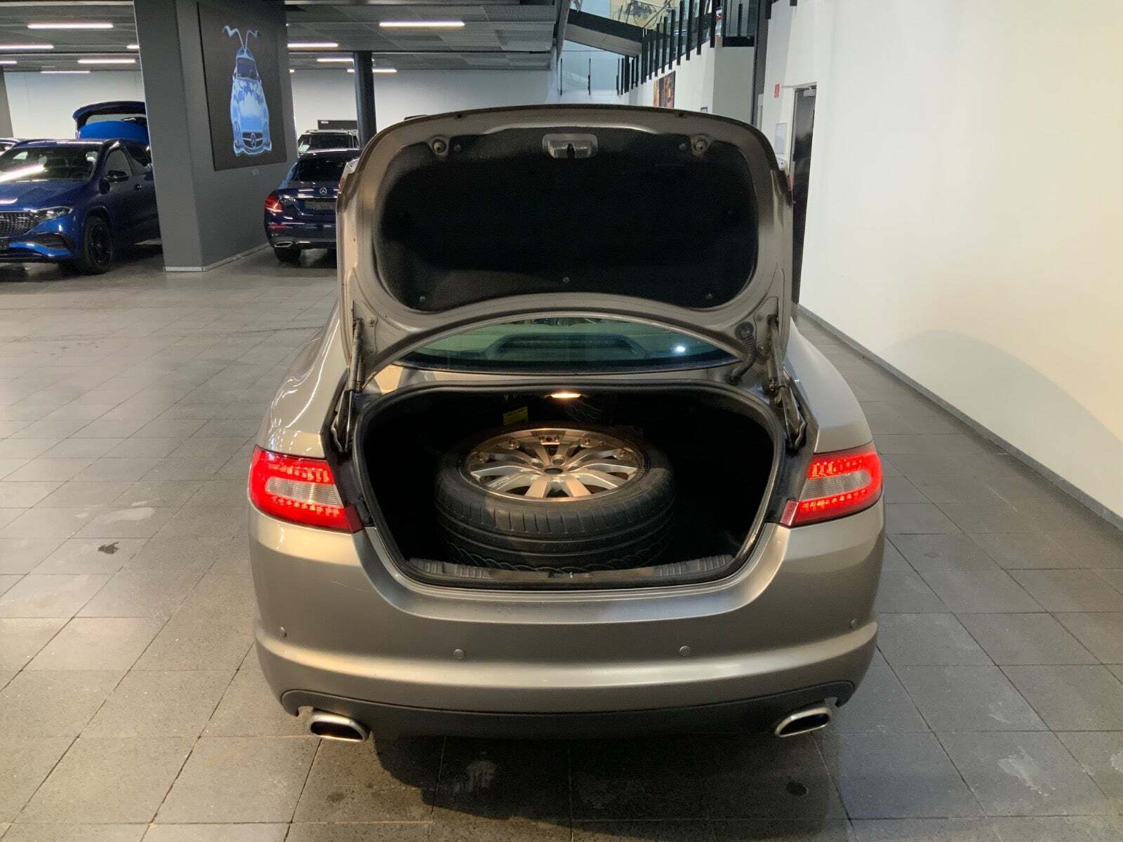 Jaguar XF 4,2 Premium Luxury aut.