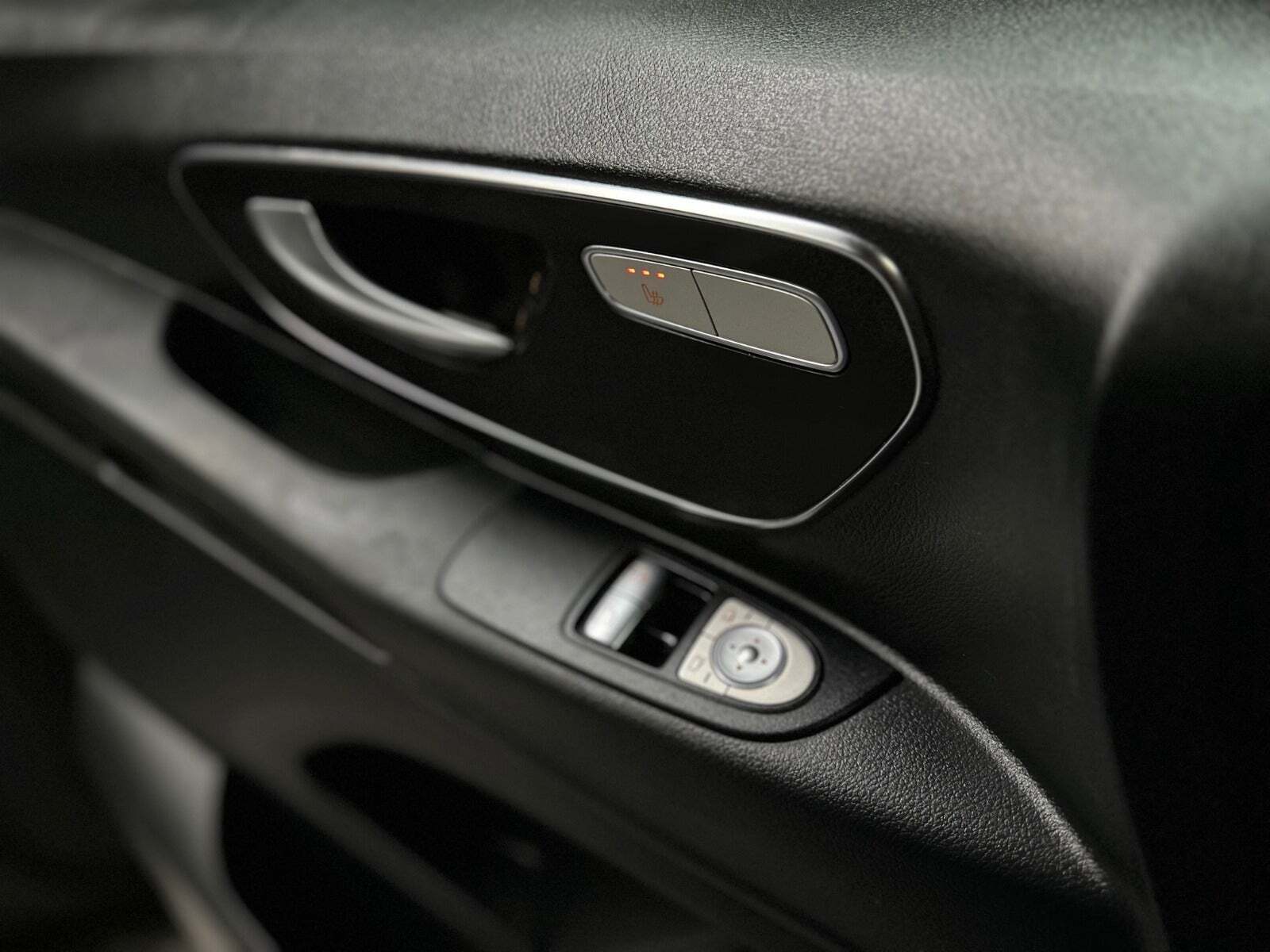 undefined Mercedes Vito 114 fra 2023