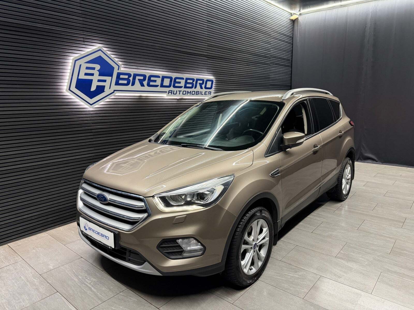 Ford Kuga 2,0 TDCi 120 Titanium aut.