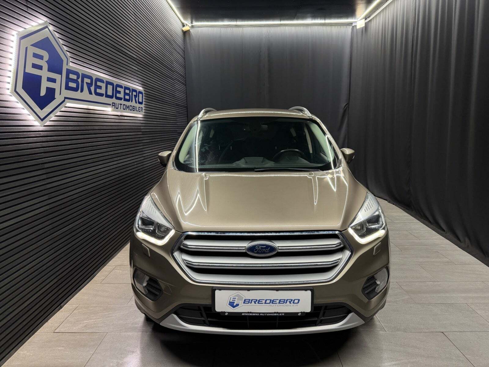 Ford Kuga 2,0 TDCi 120 Titanium aut.