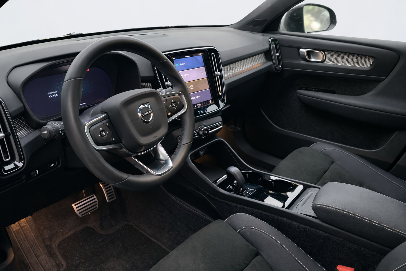 Volvo XC40 P6 ReCharge Plus