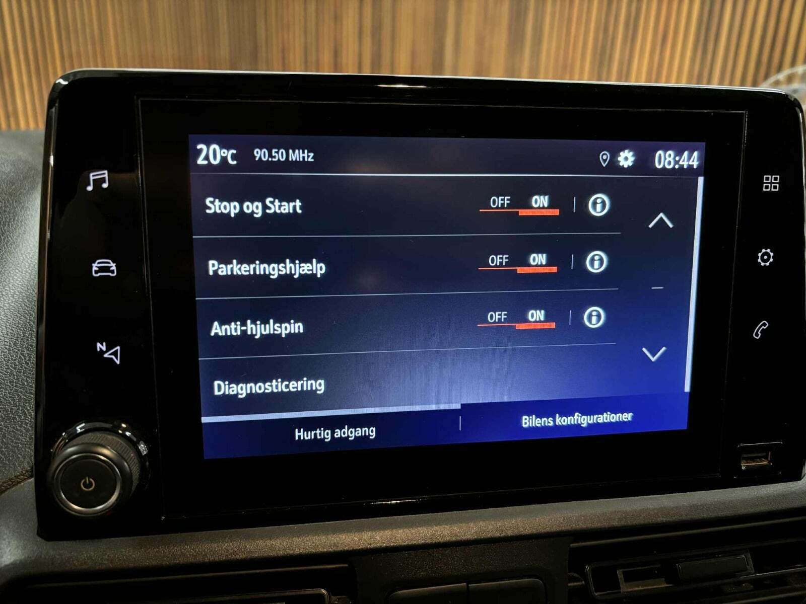 Hvid Opel Combo fra 2022